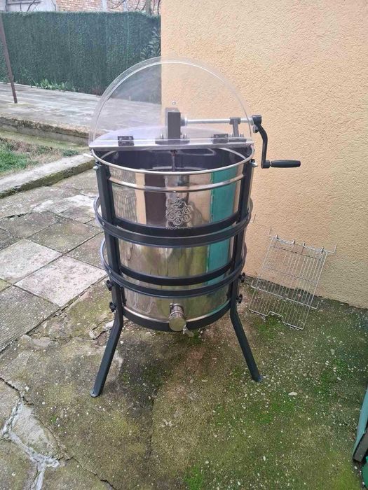 Радиална центрофуга 12 магазински рамки