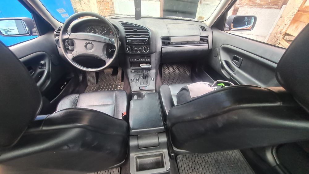 BMW E36 325I седан