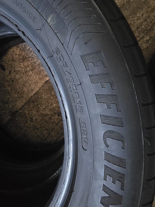 Goodyear 205/60 R16 92V vară
