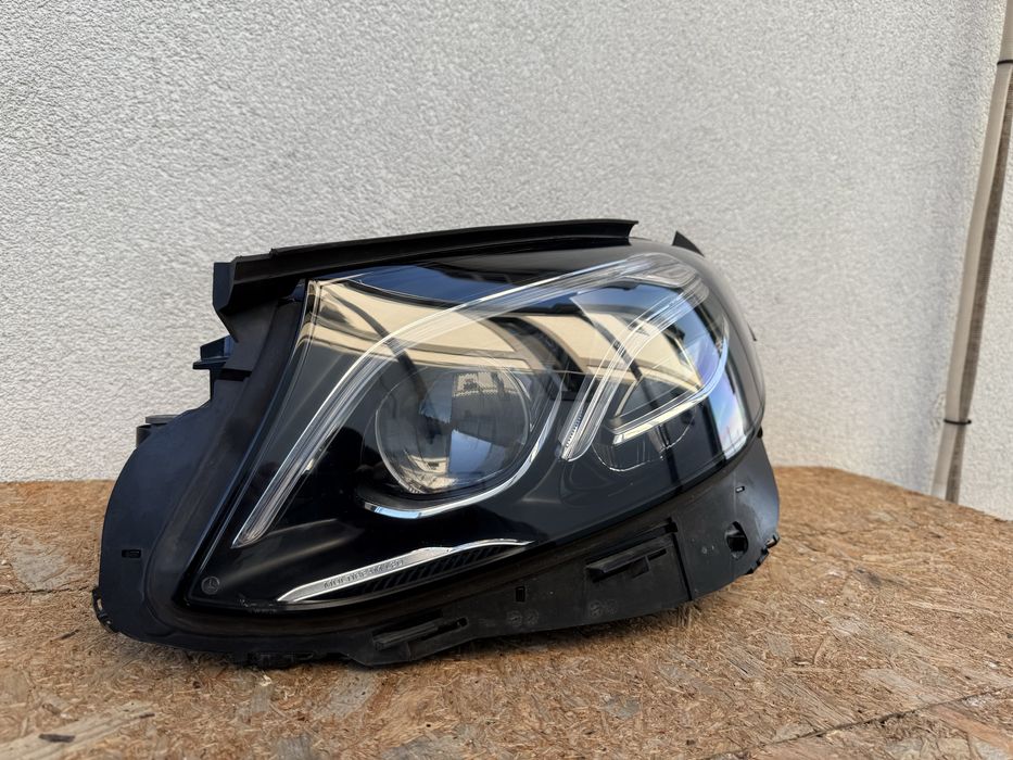 Far stanga Mercedes E Class W213 Full LED MultiBeam Blue Line Original