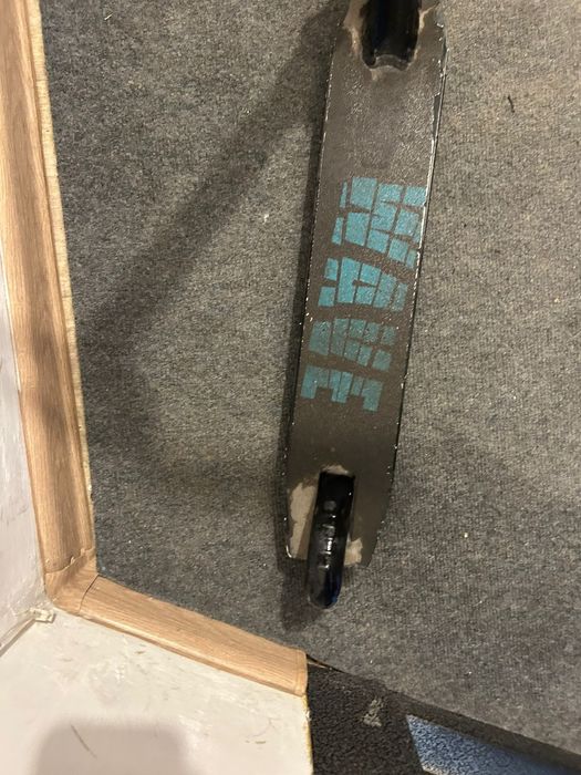 Продам самокат трюковой