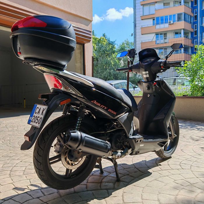 Продавам Kymco Agility 200i 2011