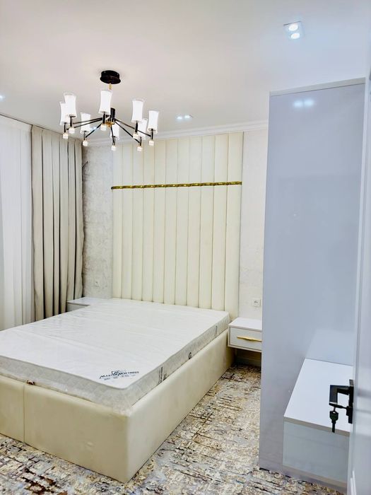 Srochno Chilonzor Novza metro 2 lyuks kvartira sotiladi