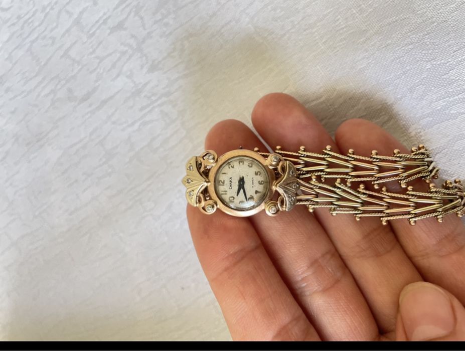 Винтажные часы золото