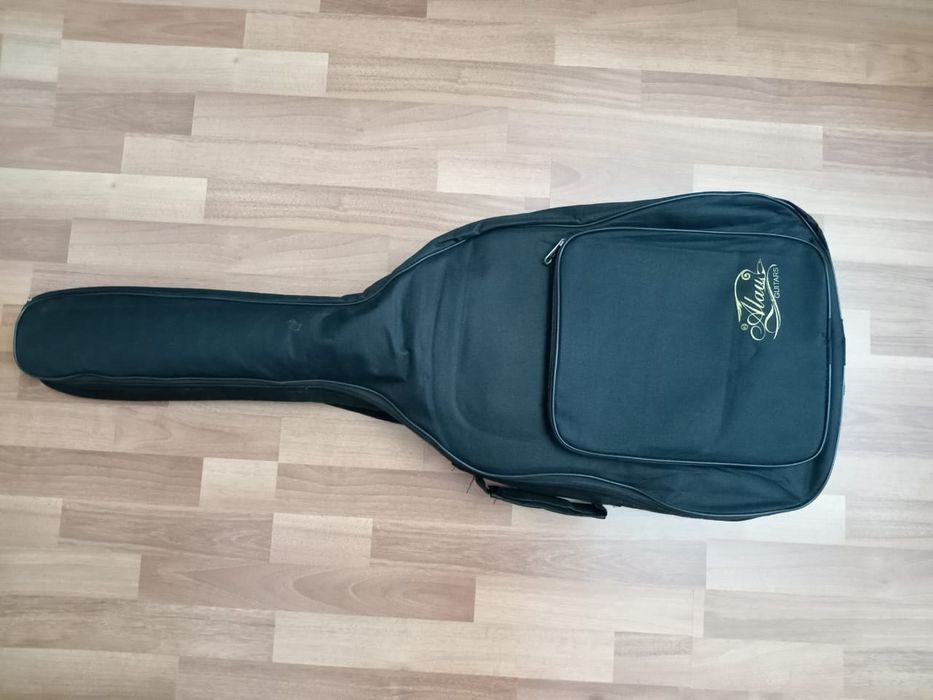 Гитара, Чехол, струны