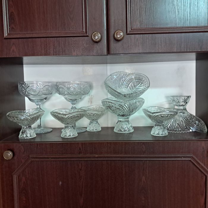 Вазы конфетница общий 9 шт