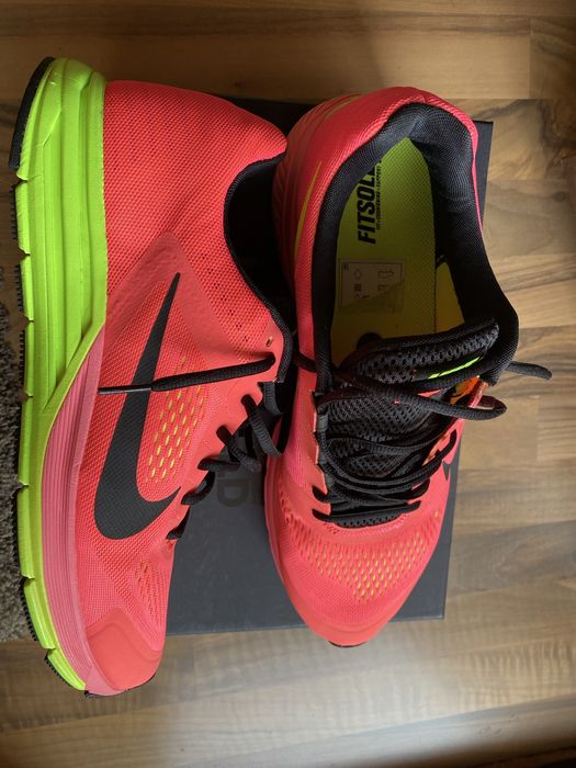 Маратонки Nike air Vomero