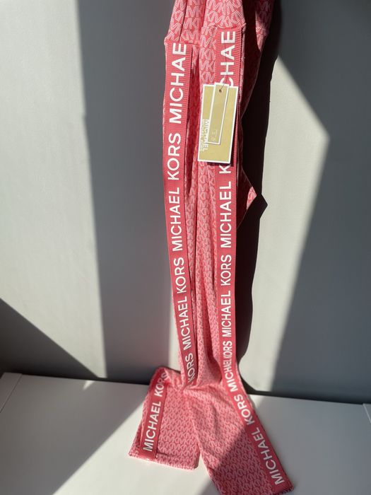 Нов клин Michael Kors