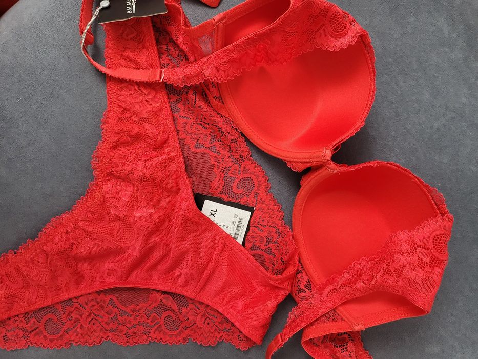 Гипюровые гарнитуры, р.44