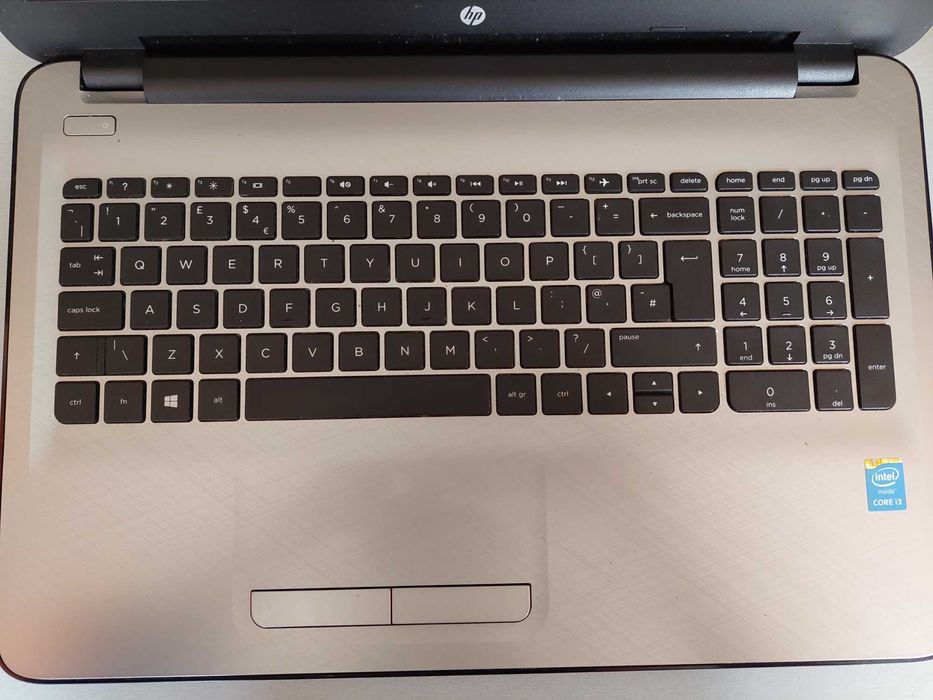 Лаптоп HP TPN-C125 2тбайта памет