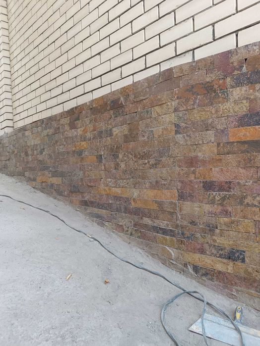 (Дикий) красный камень от производителя