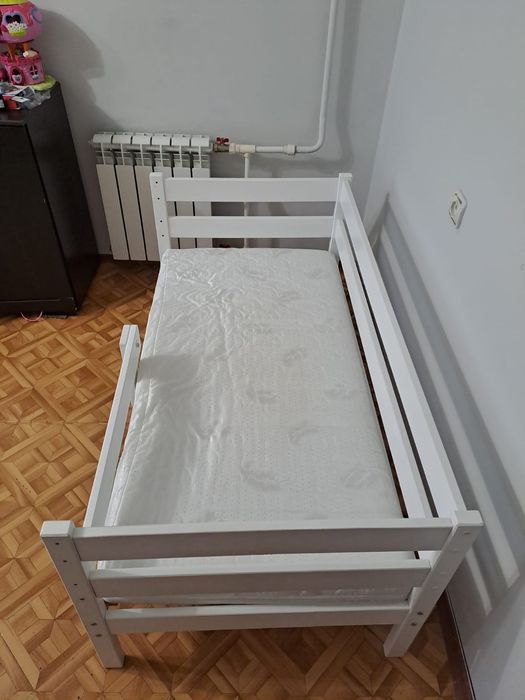 Продам детскую кровать