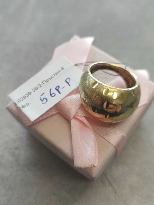 Златен дамски пръстен 4.24гр-14к