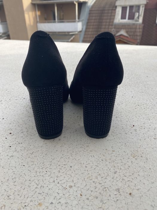 Велурени дамски токчета