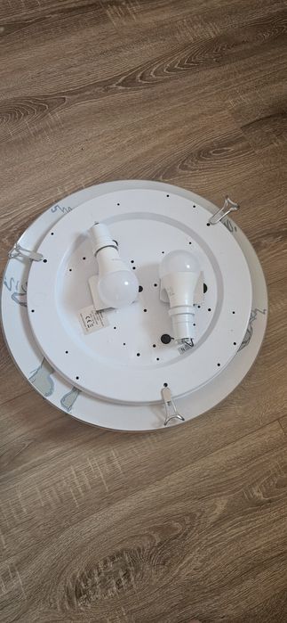 Lustra camera copii