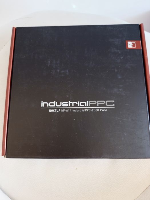 Ventilator PC Noctua NF-A14 industrialPPC-2000 PWM