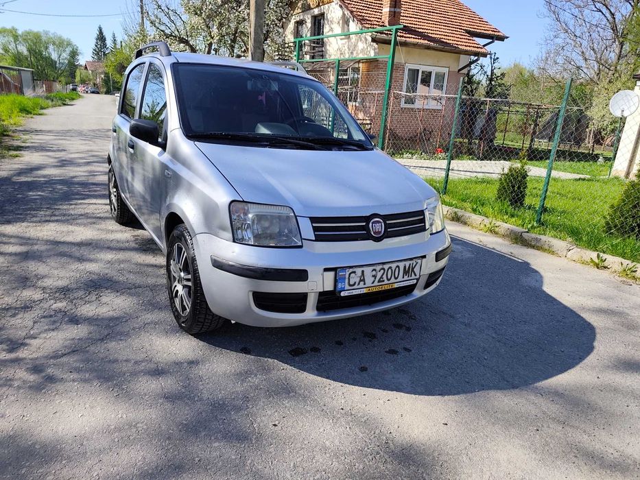 Продавам Фиат панда