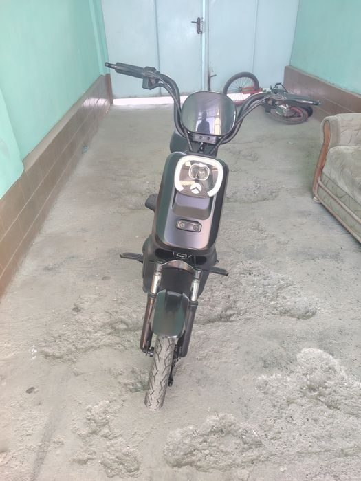 Скутер электрический