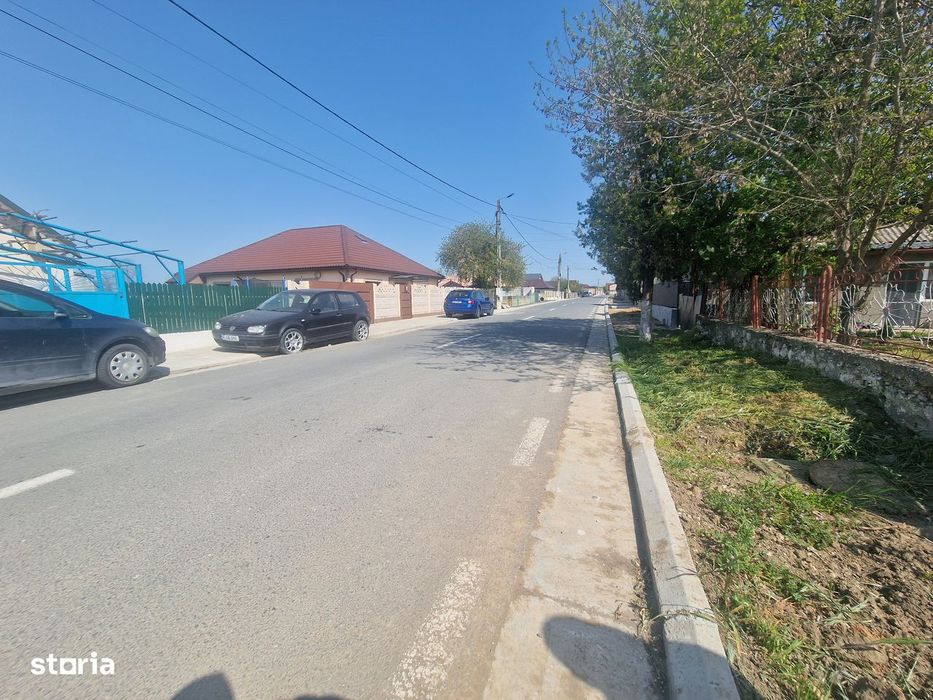 Corbu- Teren intravilan 858 cu deschidere la strada George Toparceanu