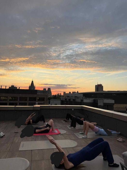 Studio Pilates Reformer cu rooftop in Iasi langa Palas