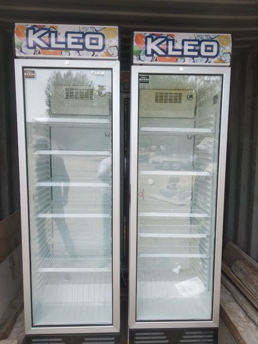 Холодильник Kleo витринный