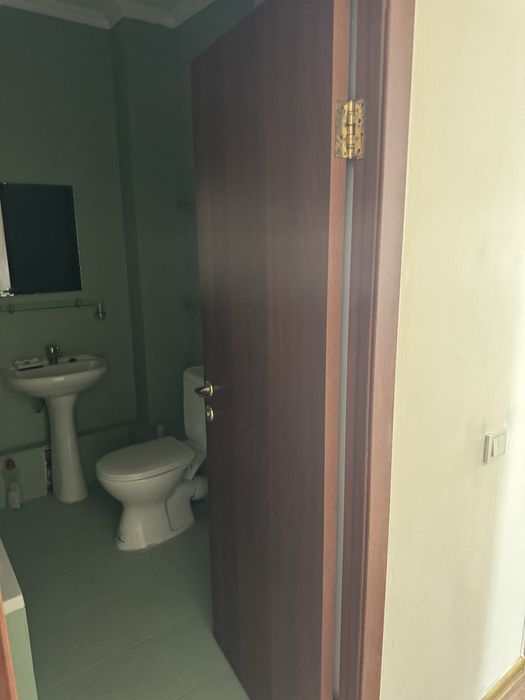 Межкомнатные двери отдам