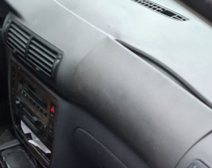 Vand passat b5.5 pentru piese