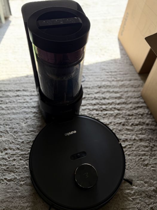 Robot de aspirare/spalare Eureka