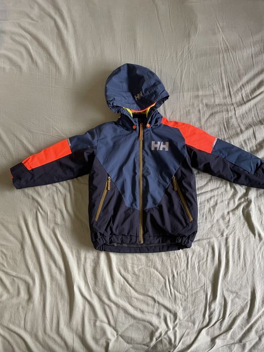 Детски якета Geox и Helly Hansen