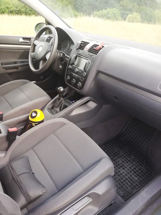 Голф 5 1.6фси 115