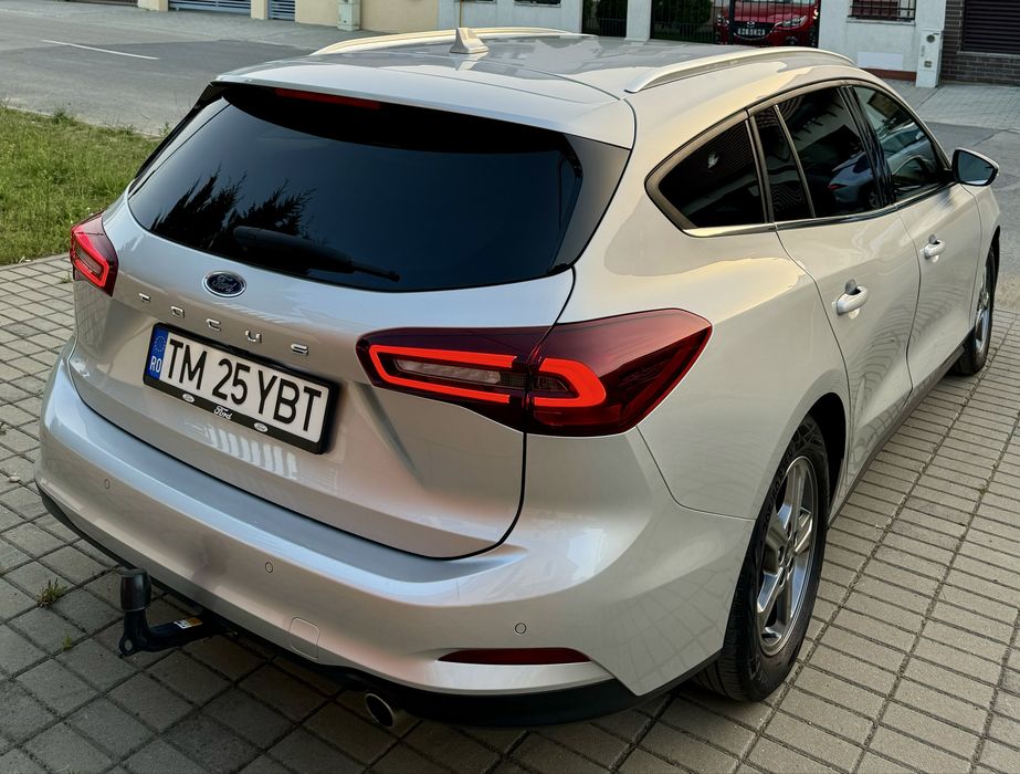 Vand Ford Focus / TITANIUM / SW / 1.5TDCI / AUTOMAT / Optional