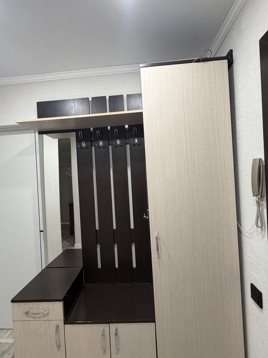 Продам прихожую . Город Петропавловск