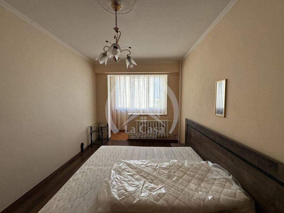 Продава се Тристаен апартамент в София, Надежда 2 - 85 кв.м за 2530 €/кв.м - Снимка #9