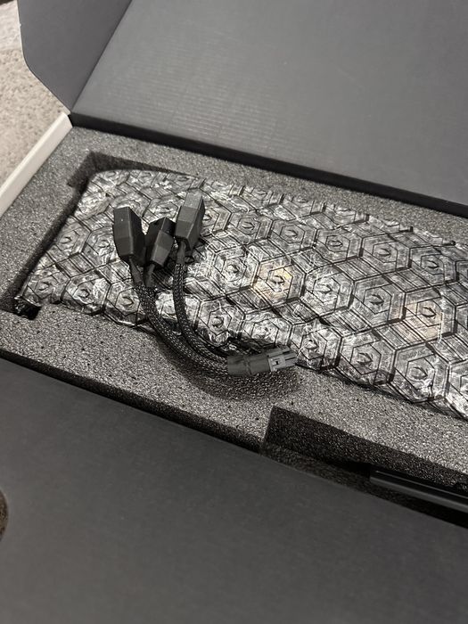 RTX 5080 16GB ZOTAC GAMING OC – ca nouă, performanță extremă