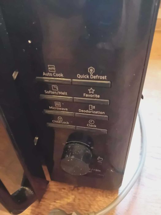 Микровълнова печка Samsung в отлично състояние