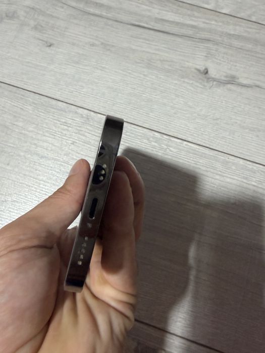 Vand Iphone 12 pro