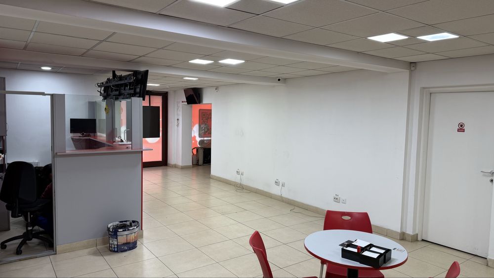 Spatiu comercial de inchiriat pe str. Jupiter, Baciu