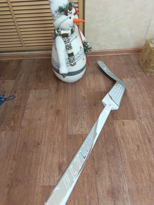 Клюшки  для игры в хоккей