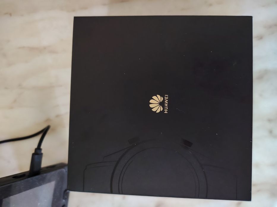 Продаются умные часы, huawey watch 1