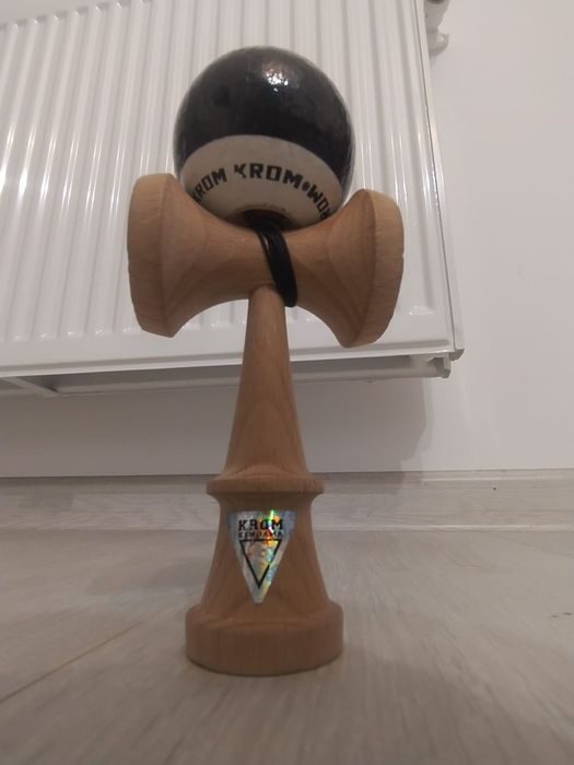 Kendama krom pop grip lol ,utilizata putin ,grip bun