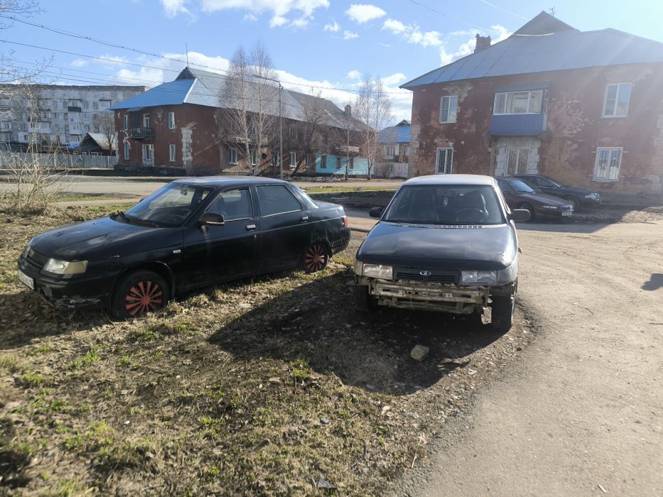 Продам две десятки , (ВАЗ 2110)
