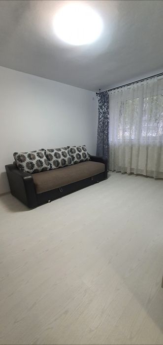 Apartament de inchiriat