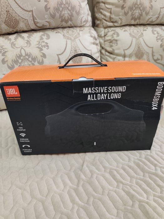 Музыкальная колонка JBL BOOMBOX 4