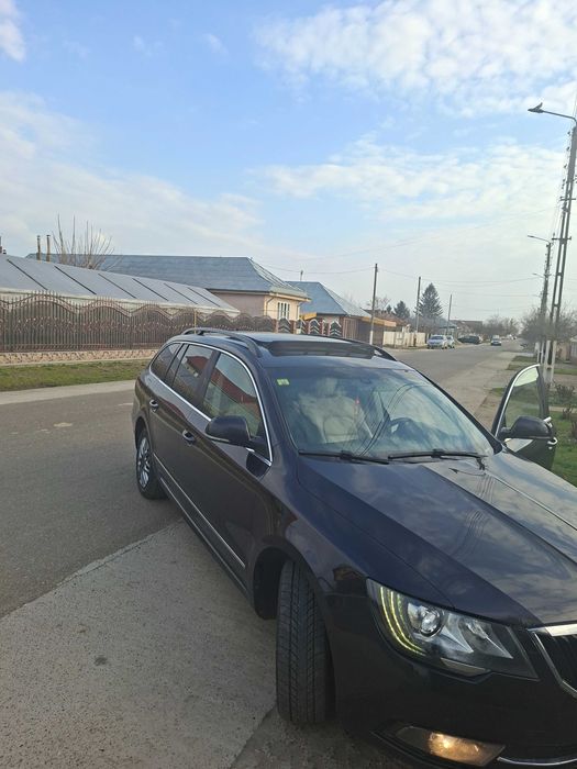 Skoda Superb an fabricație 2013 ,