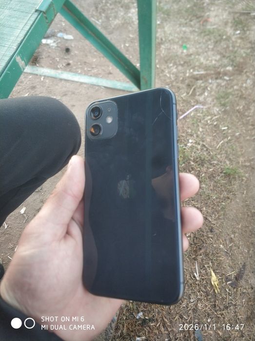 Iphone 11 64gb qolgani telda