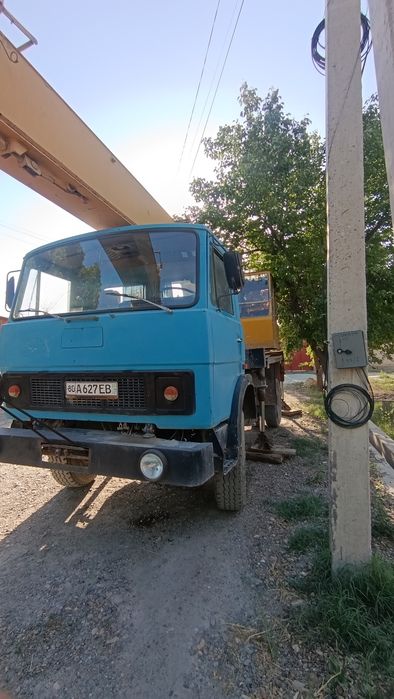 Maz avtokran sotiladi