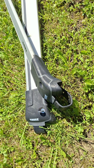 Thule Wingbar Edge 9583 напречни греди за автомобили с рейлинг