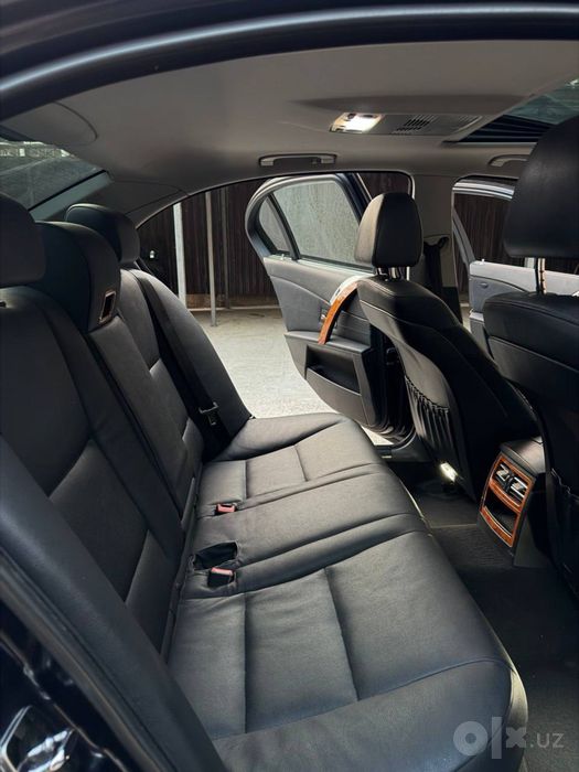 Прадаётся bmw e60 520l в идиальном состаяани