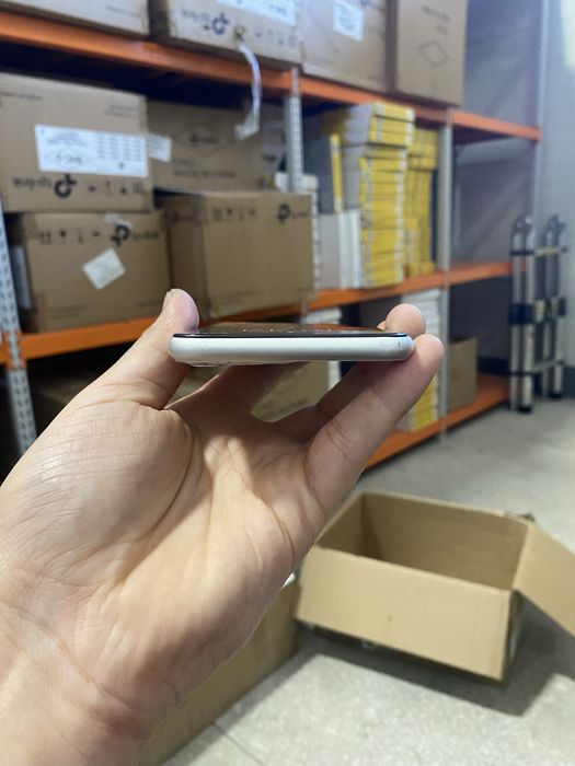 Iphone 11 продаю