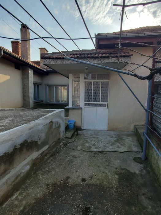 Къща в с.Калипетрово